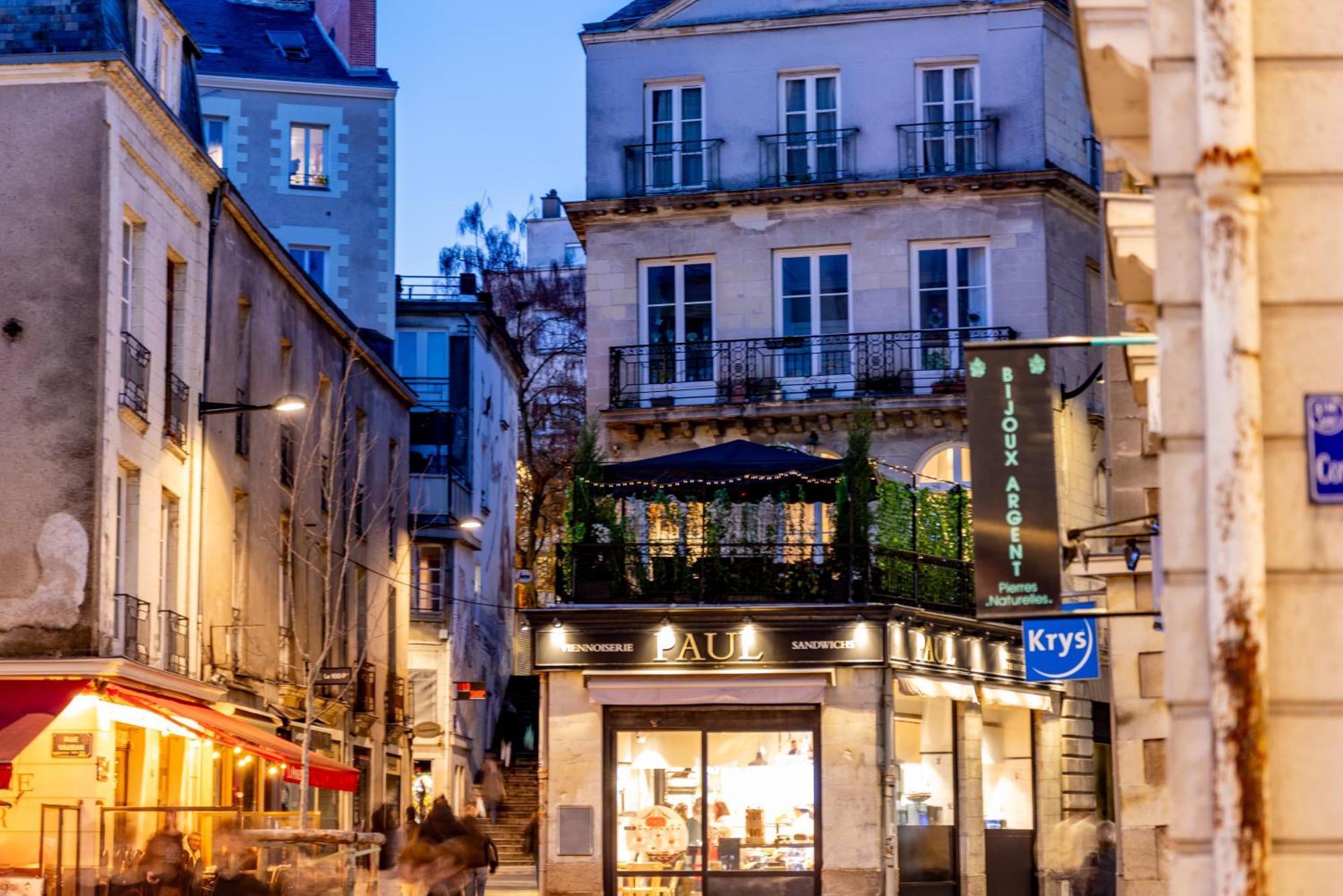 Terrasse Royale Au Coeur De Nantes Apartman Kültér fotó